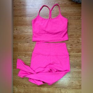 Beyond Yoga Bright Pink Sports Bra and Leggins Set